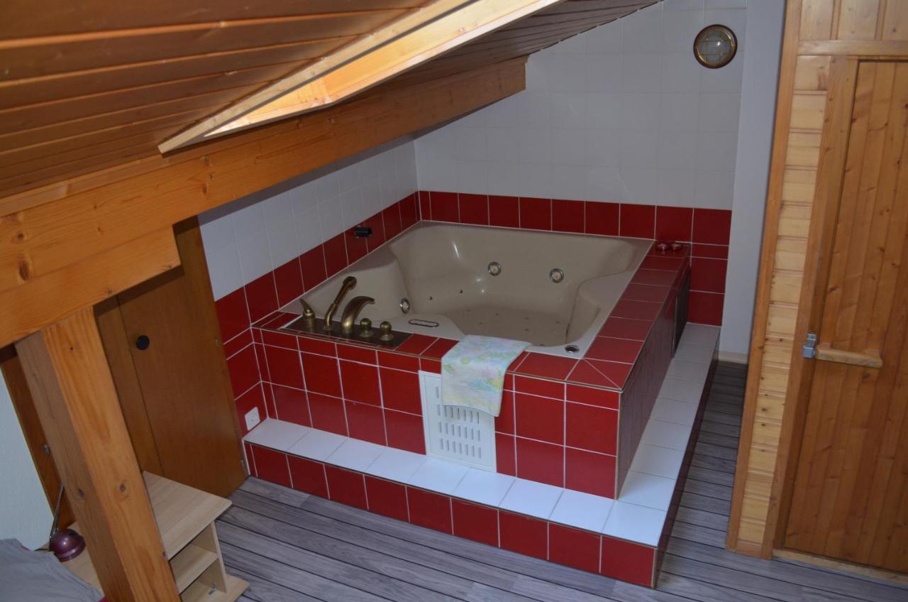 Etage Independant Homestay Grone